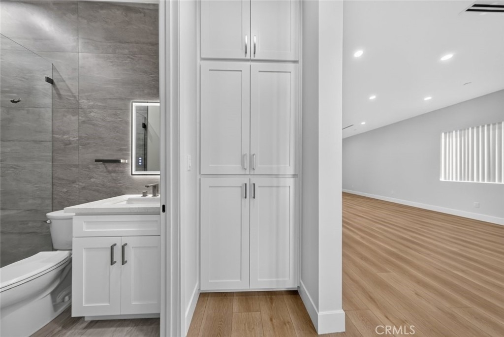 7940 Ethel Avenue - Photo 14