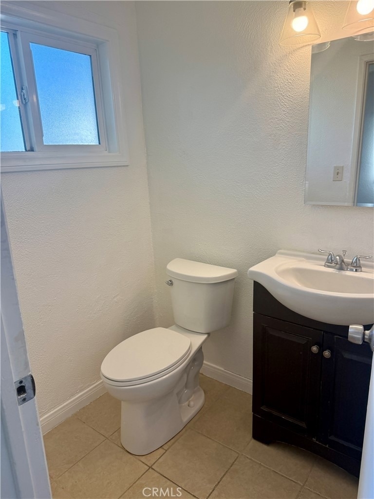 1016 W Avenue J14 - Photo 10