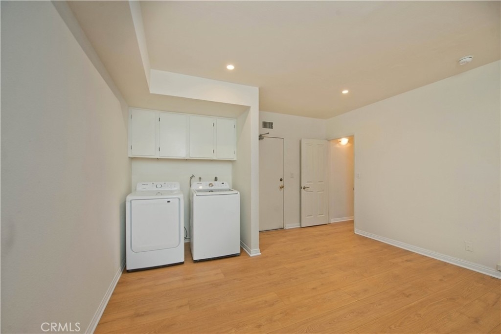 5757 Owensmouth Avenue - Photo 31
