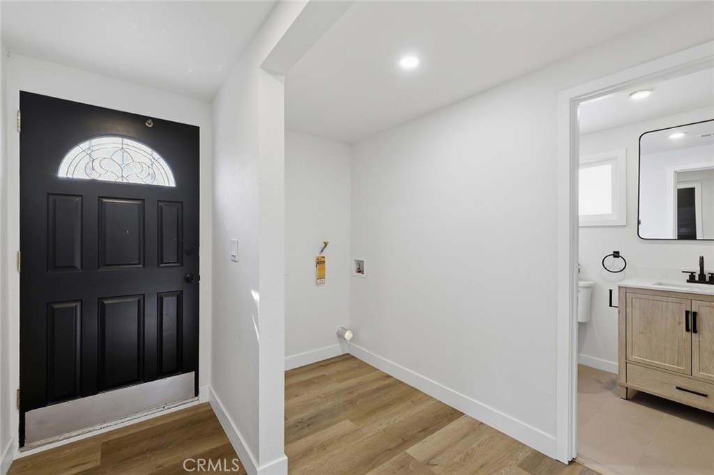 11331 Pioneer Boulevard - Photo 14