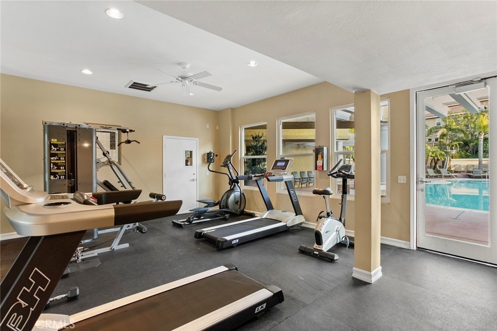 1108 S Positano Avenue - Photo 35