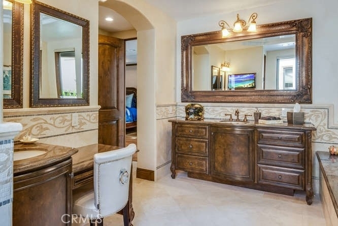 707 Esplanade - Photo 13
