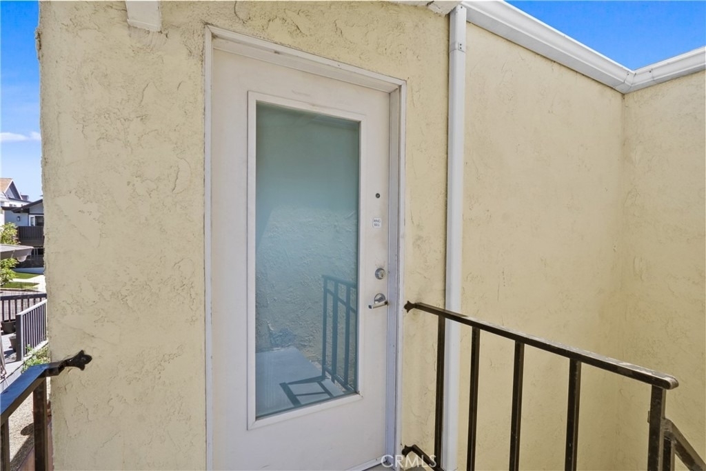 33861 Alcazar - Photo 16