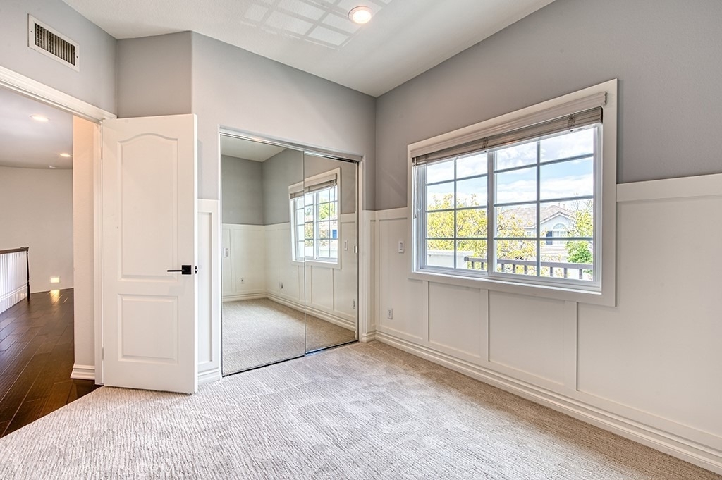 30 Eisenhower Lane Lane - Photo 24