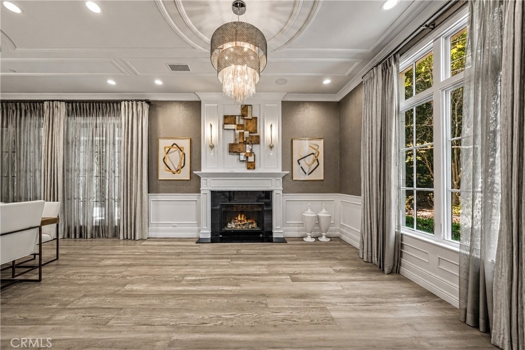 1020 Hampton - Photo 4