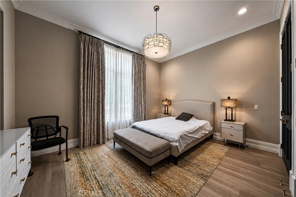 1020 Hampton - Photo 11