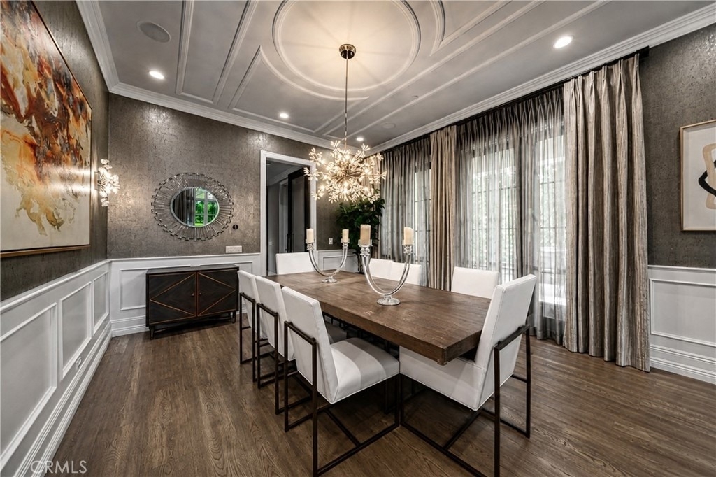 1020 Hampton - Photo 6