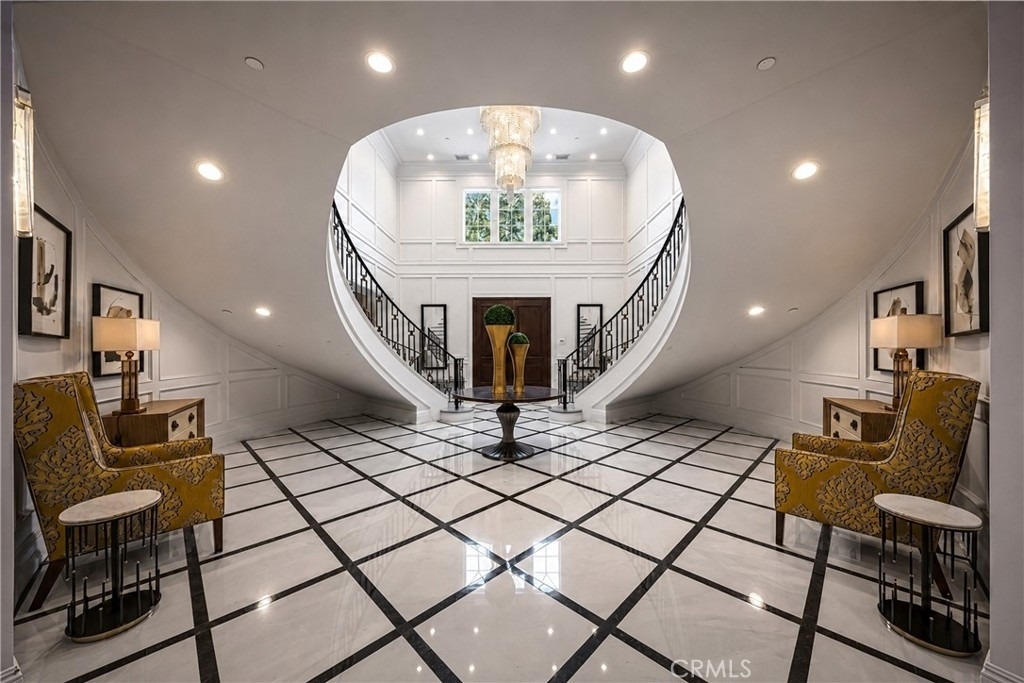 1020 Hampton - Photo 8