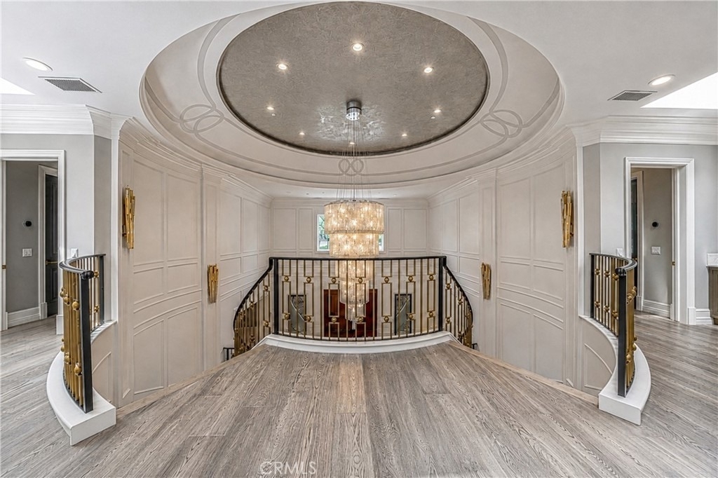 1020 Hampton - Photo 31