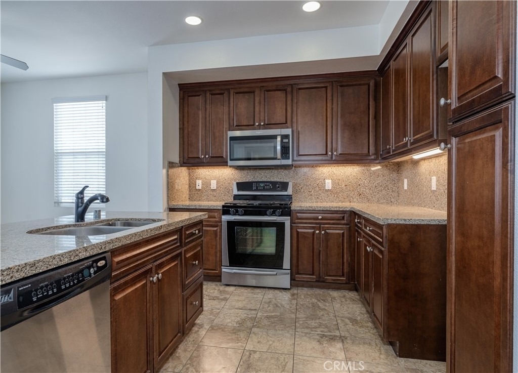 12842 Palm - Photo 8