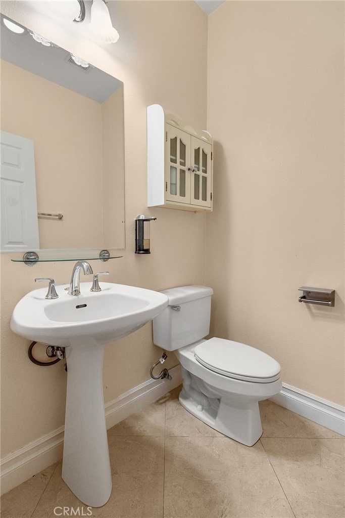 51 Appleglen Drive - Photo 9