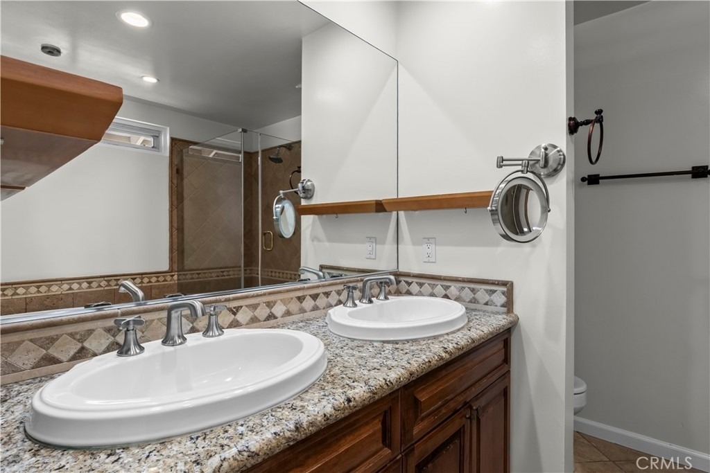 2424 University Dr - Photo 19