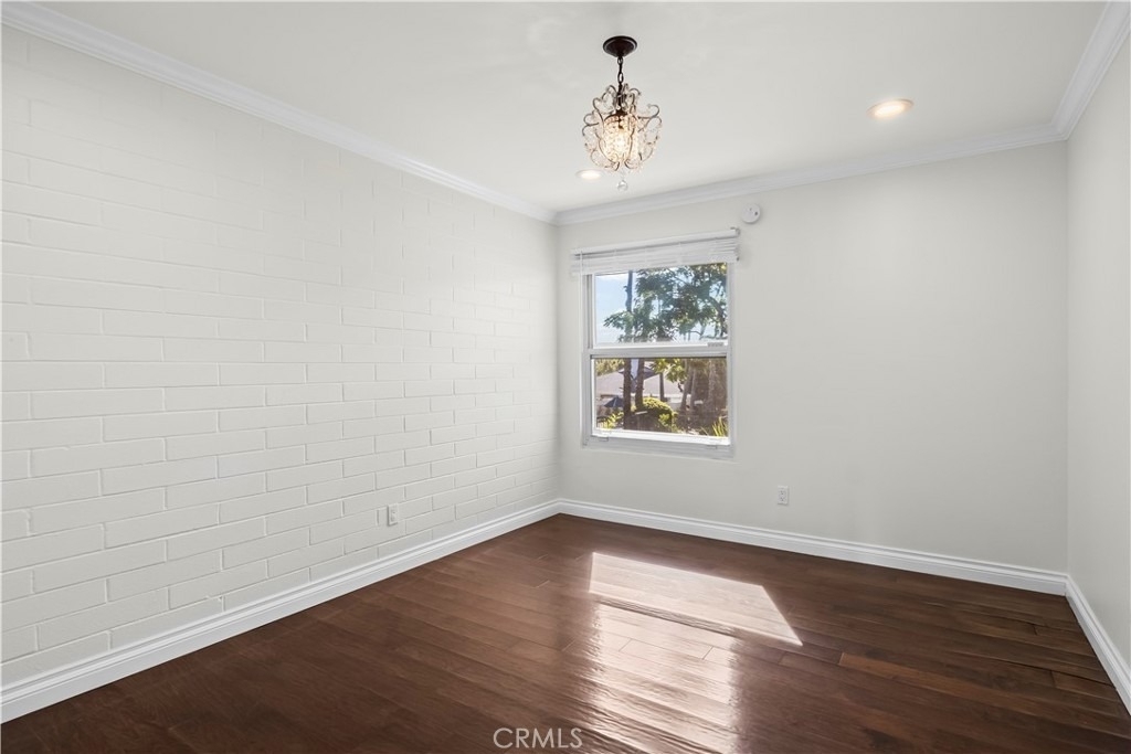 2424 University Dr - Photo 11