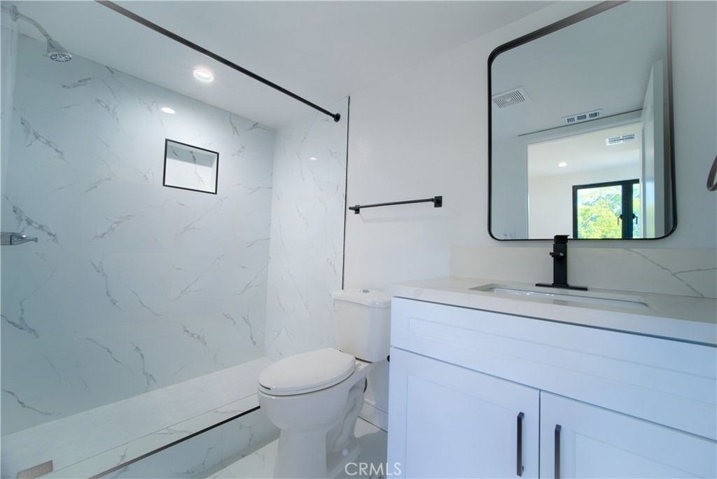 2676 Newell Street - Photo 12