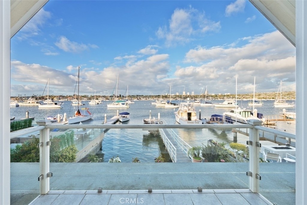 1128 E Balboa - Photo 18
