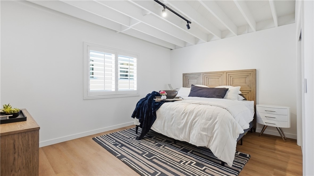 6601 Seashore - Photo 9