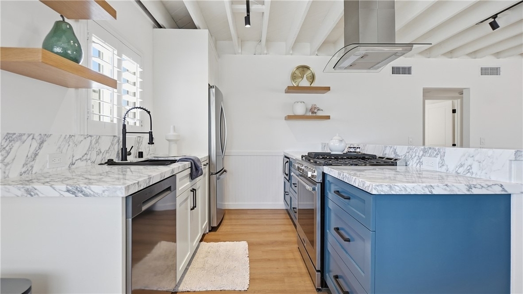 6601 Seashore - Photo 5