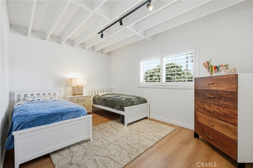 6601 Seashore - Photo 10