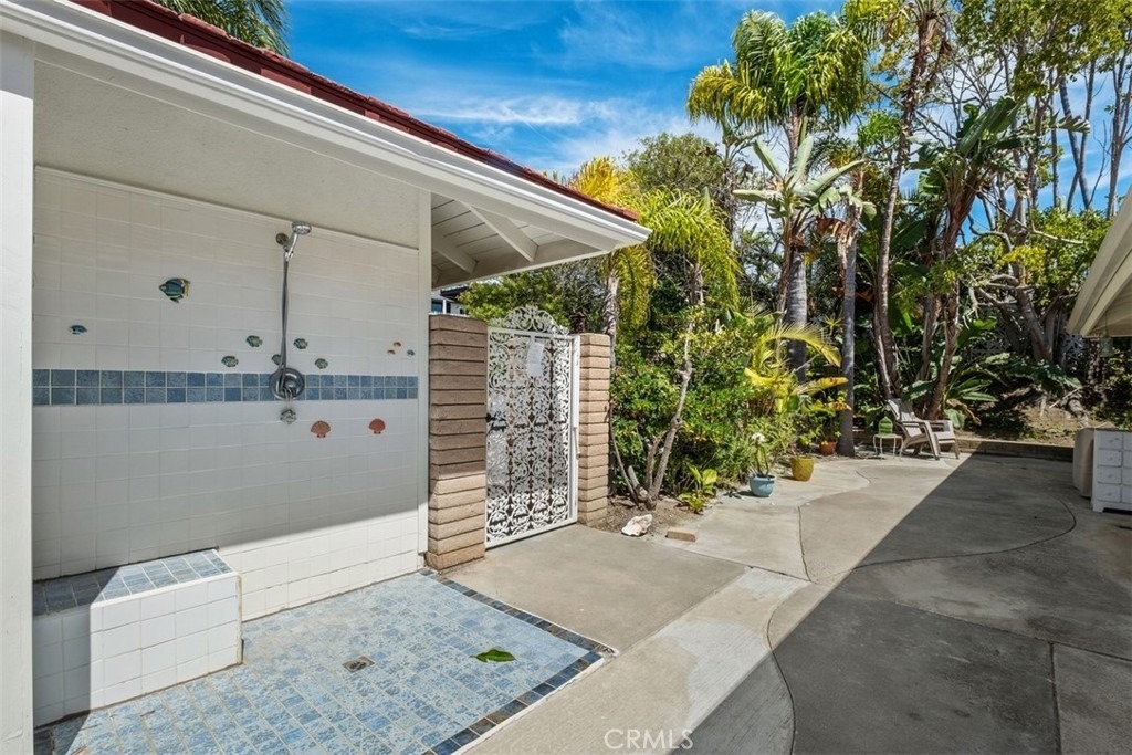 2719 Via Montecito - Photo 23