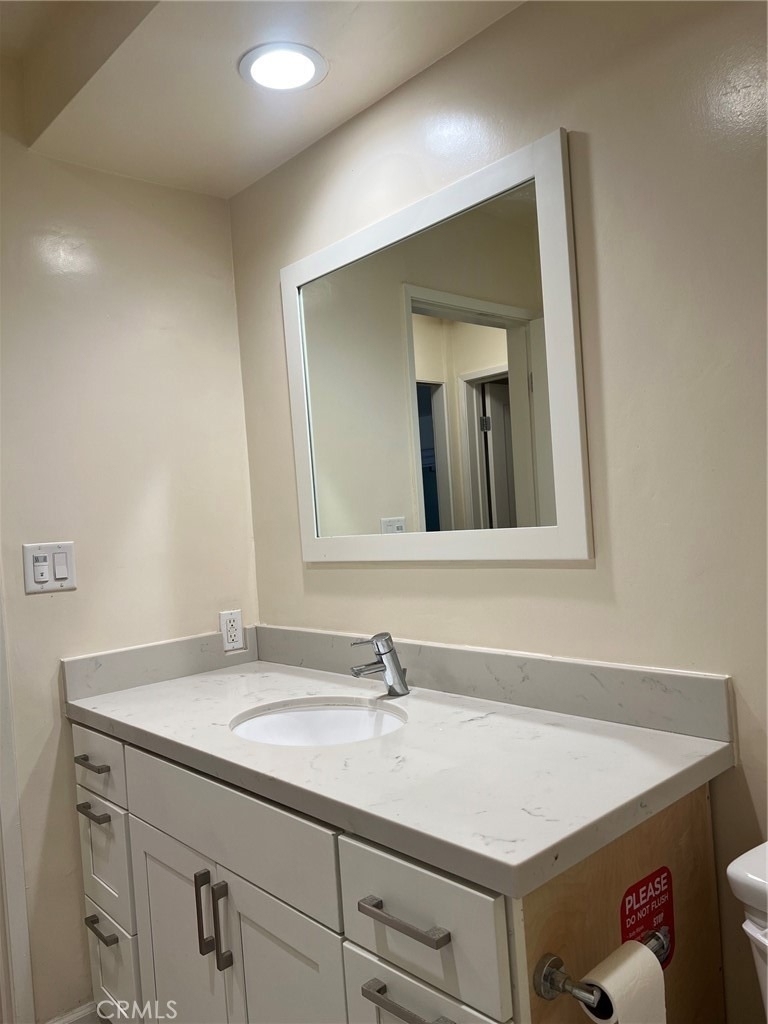 265 N Oakland Avenue - Photo 9
