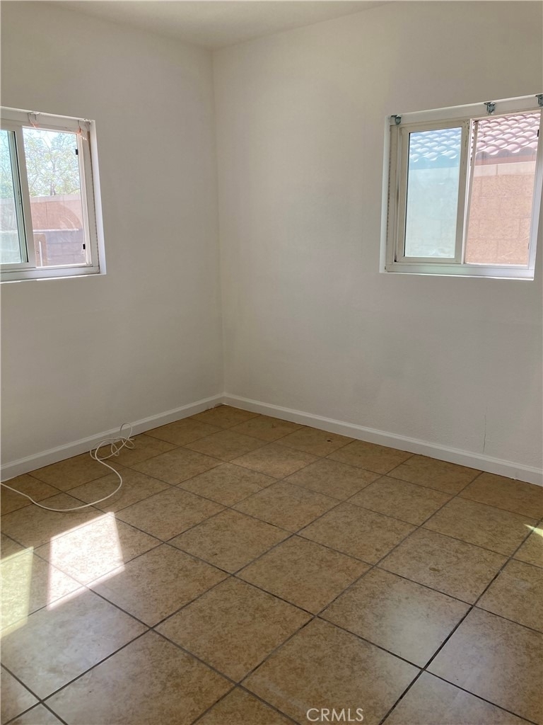 16859 Fairfax Street - Photo 8