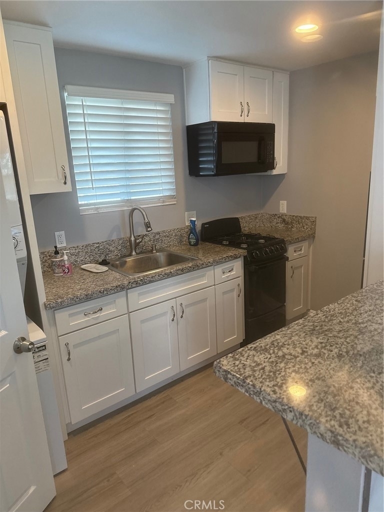 3615 Genevieve Street - Photo 2