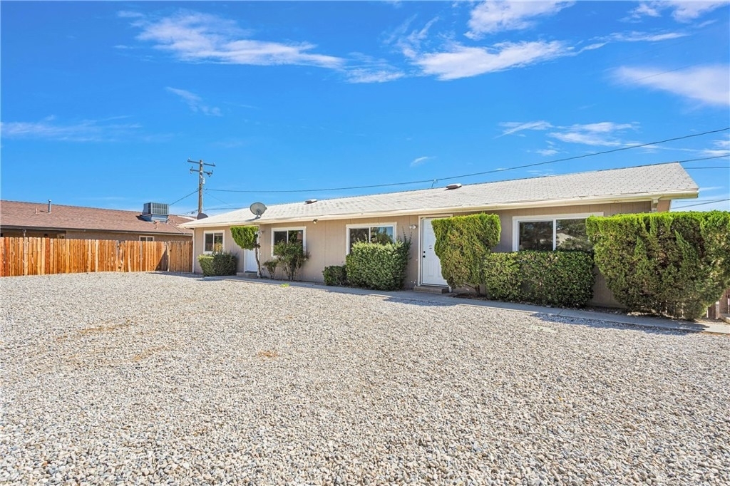 20933 Sioux Road - Photo 1