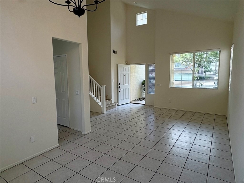 12240 Knightsbridge - Photo 3