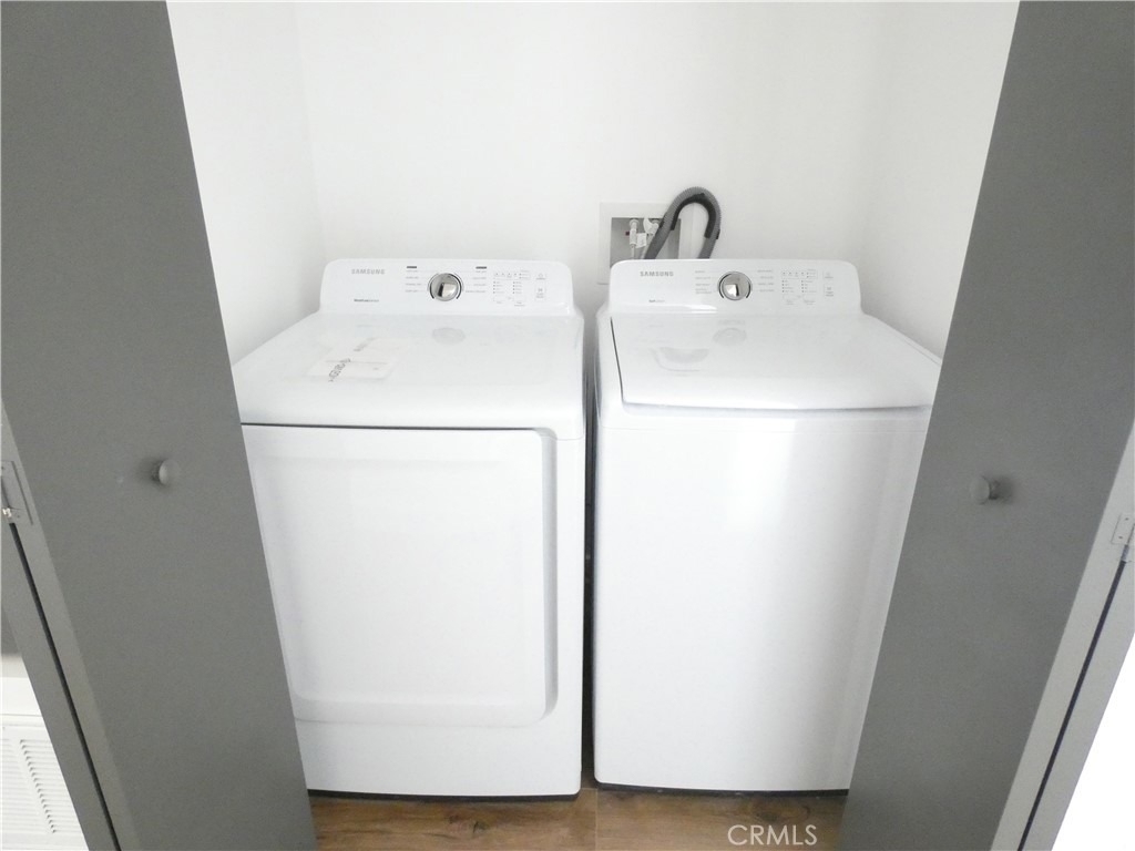 6034 Craner Avenue - Photo 38