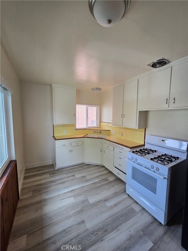 502 Cypress Avenue - Photo 15