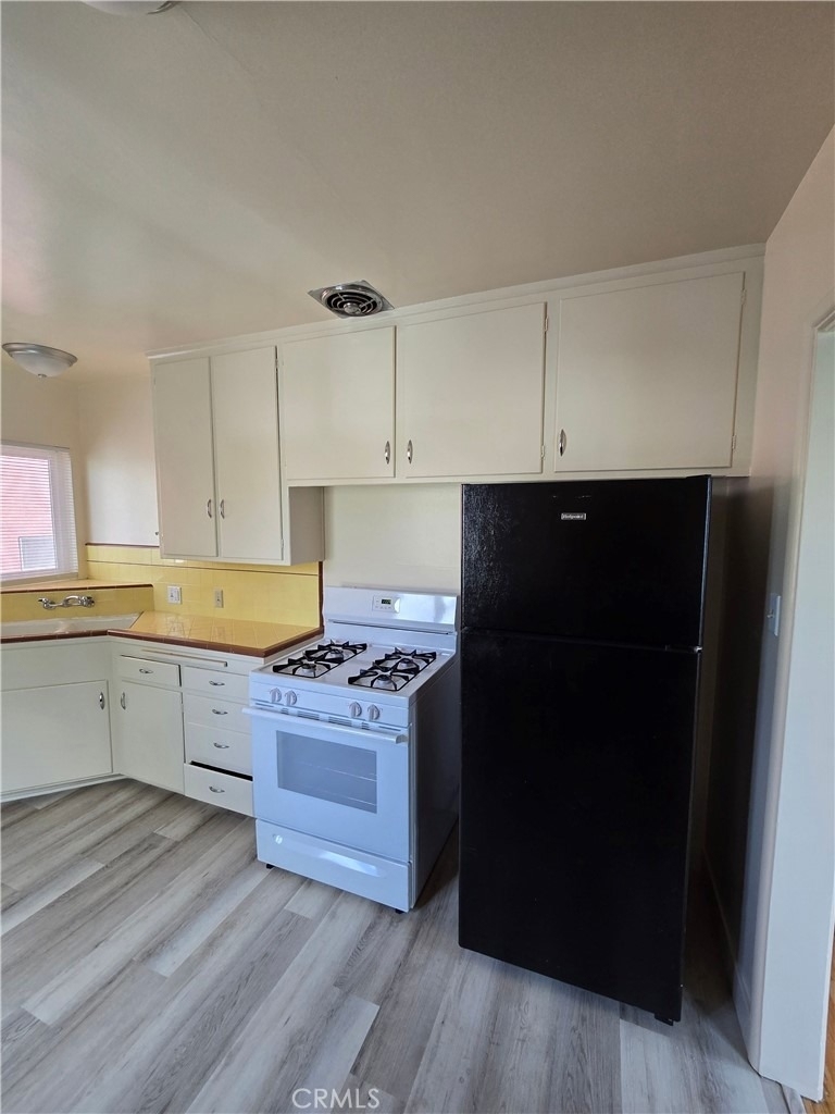 502 Cypress Avenue - Photo 16