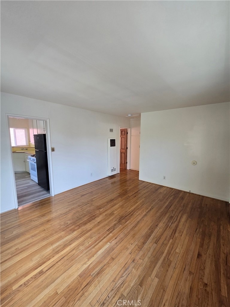 502 Cypress Avenue - Photo 12