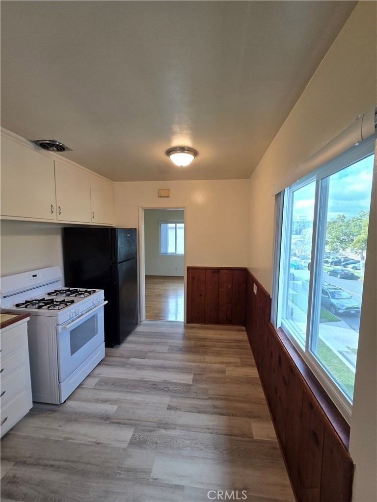 502 Cypress Avenue - Photo 18