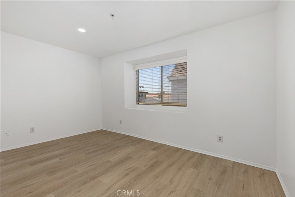 1522 S Baldwin Avenue - Photo 9