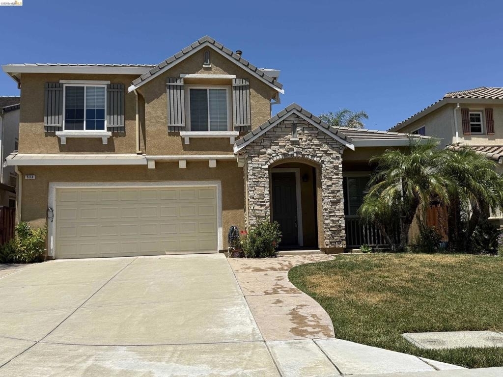 533 Stirling Ct - Photo 0