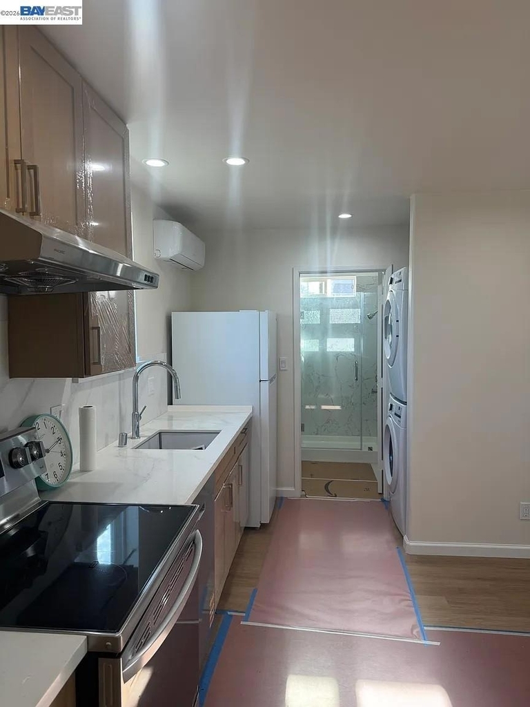 1632 Wayne Ave - Photo 10