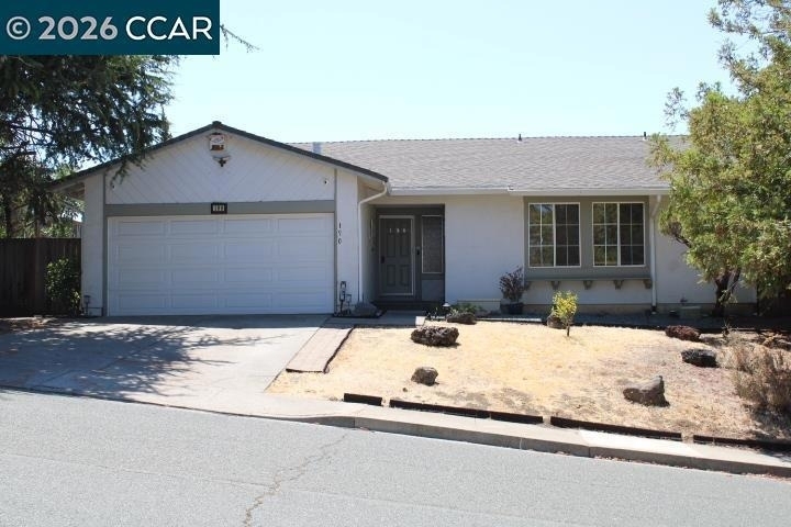 190 Iris Rd - Photo 0