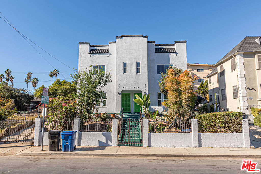 801 N Alexandria Avenue - Photo 17