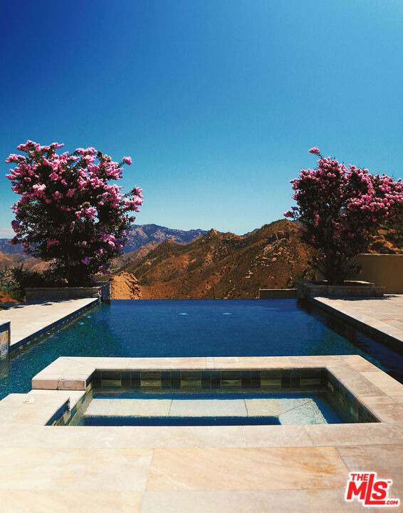 1700 Cadenhorn Drive - Photo 9