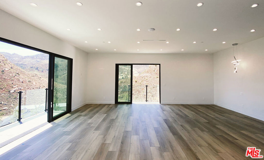1700 Cadenhorn Drive - Photo 17