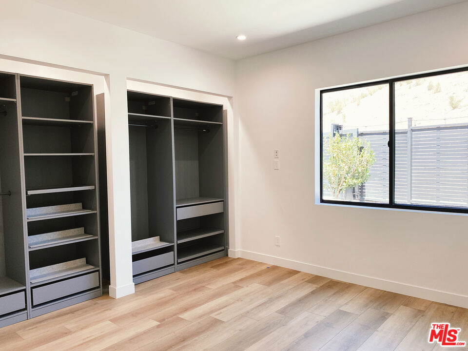 1700 Cadenhorn Drive - Photo 23