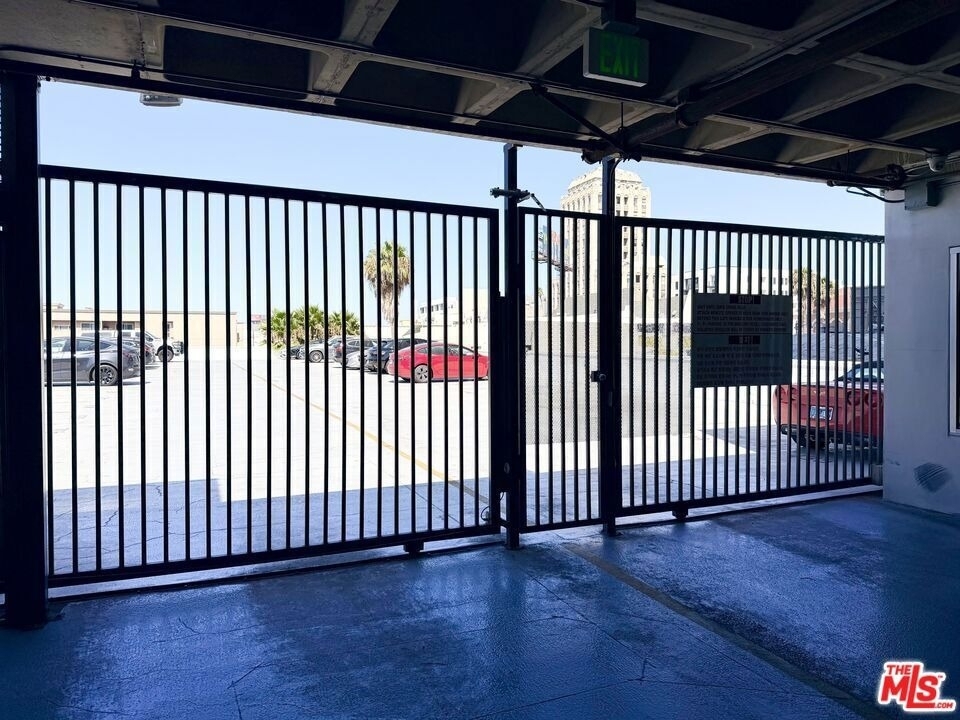 3810 Wilshire Boulevard - Photo 46