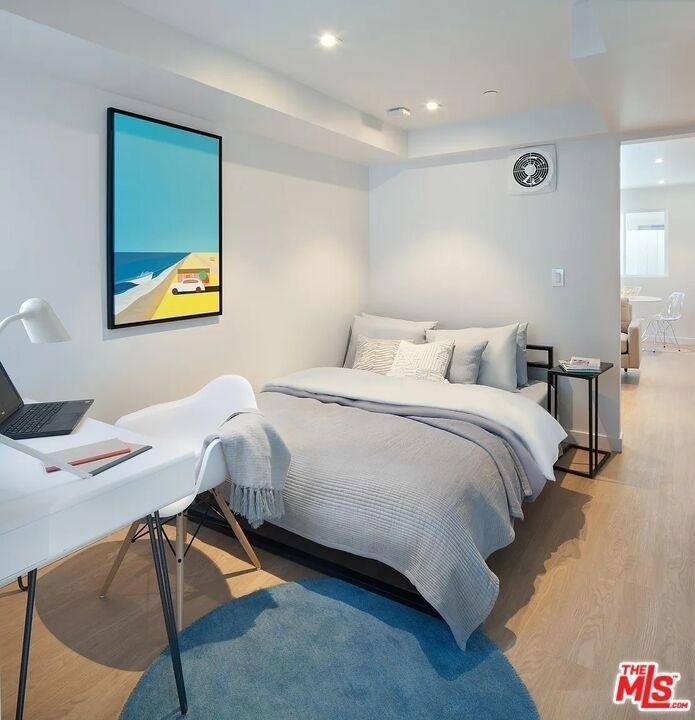 1446 Yale Street - Photo 2