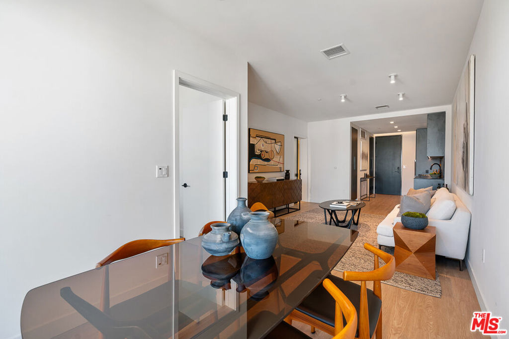 3688 Overland Avenue - Photo 6