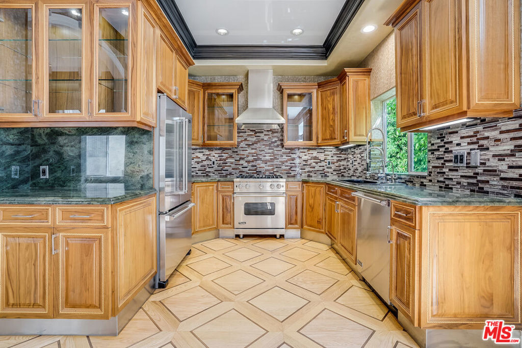 4520 Fulton Avenue - Photo 6
