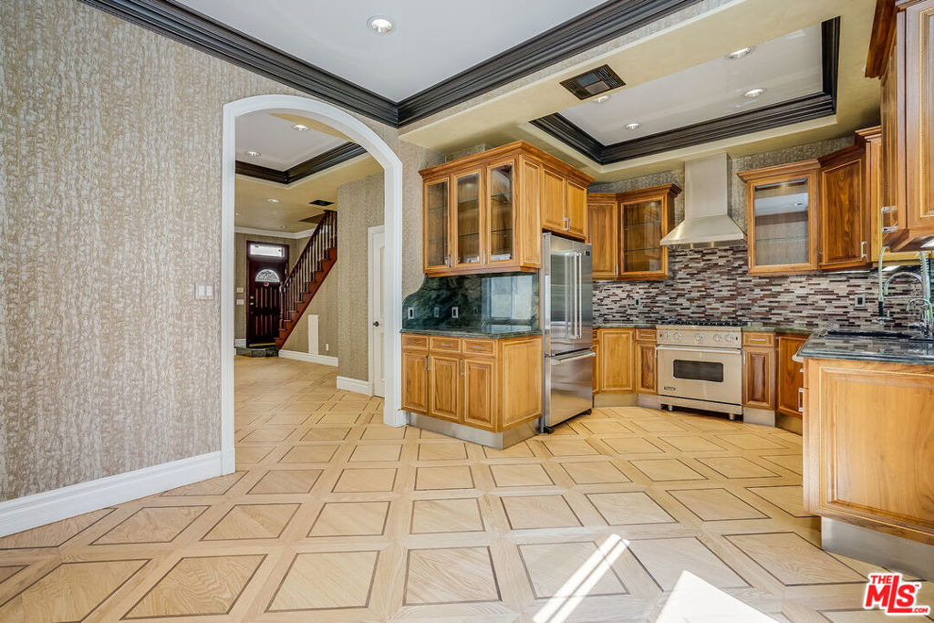 4520 Fulton Avenue - Photo 9