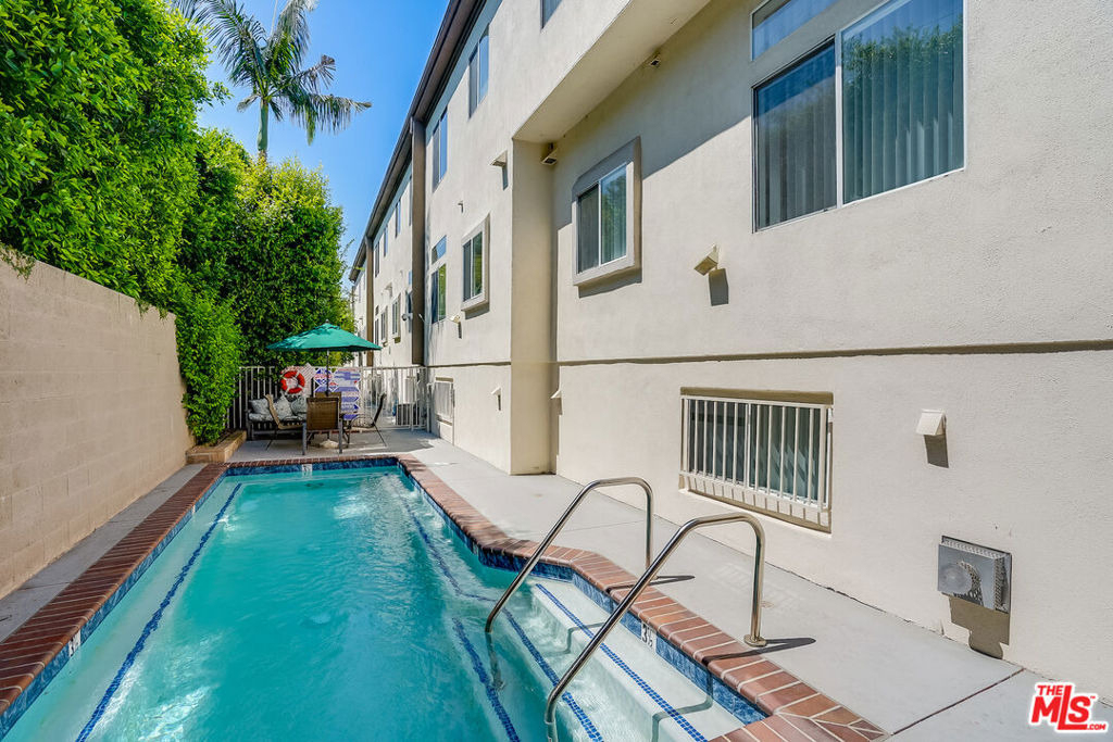 4520 Fulton Avenue - Photo 28