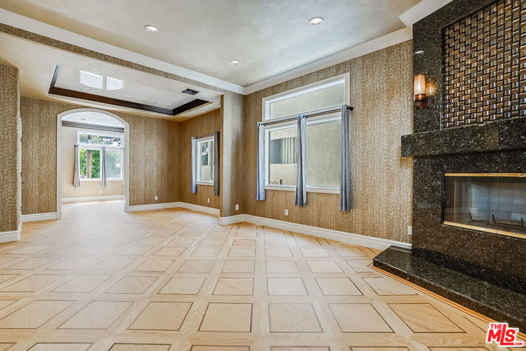 4520 Fulton Avenue - Photo 4