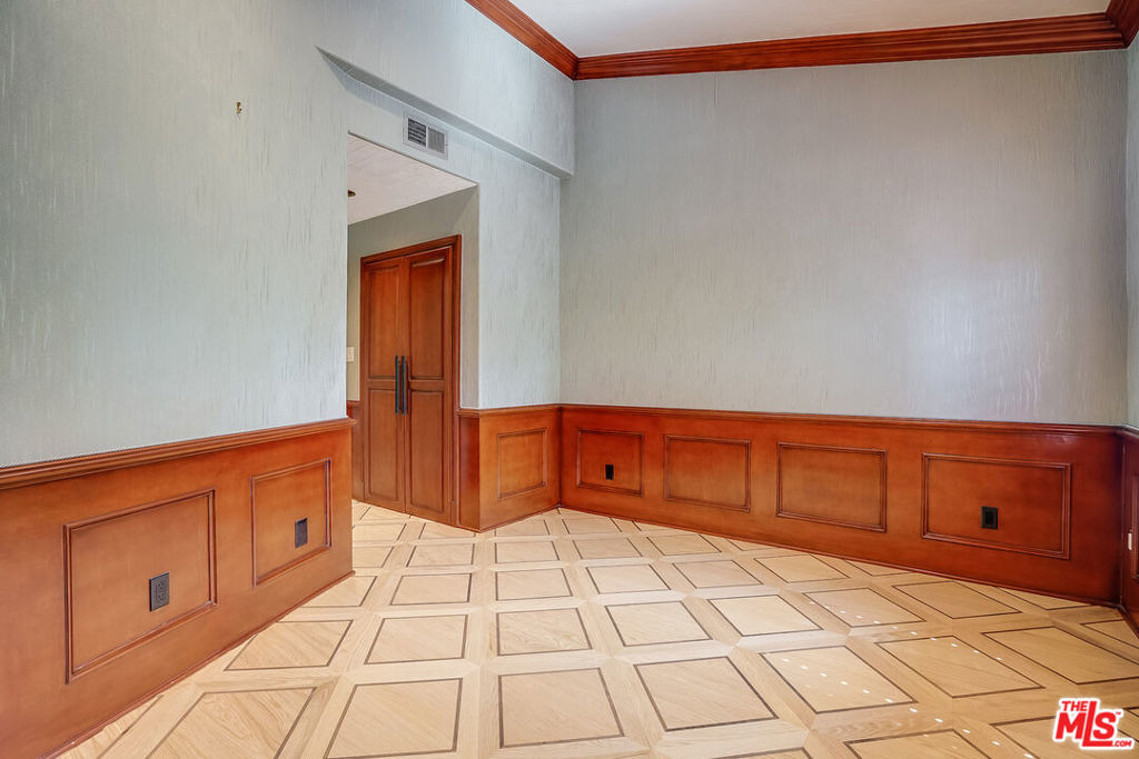 4520 Fulton Avenue - Photo 18