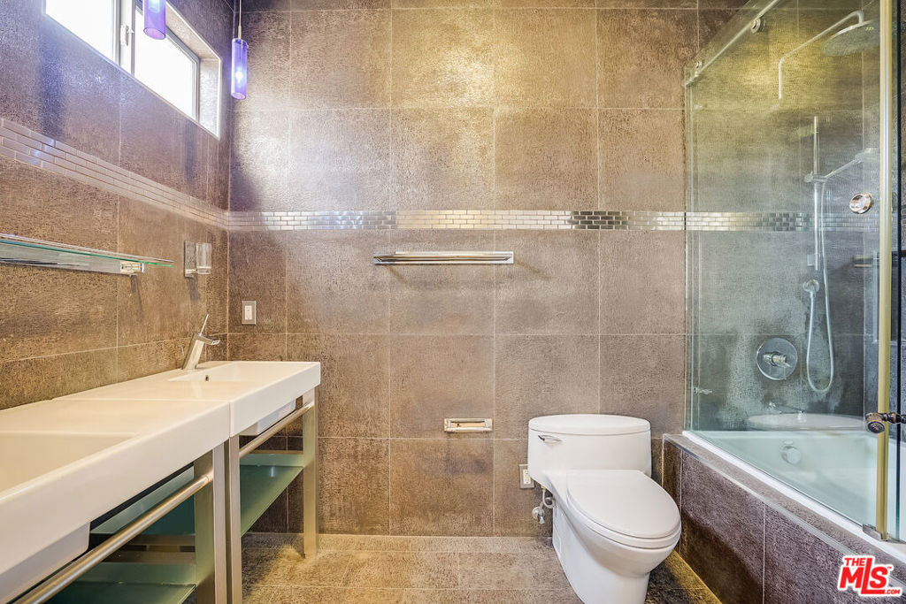 4520 Fulton Avenue - Photo 14